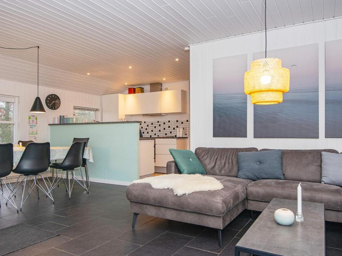 Holiday Home Lyngvej IV Fjerbaek Экстерьер фото